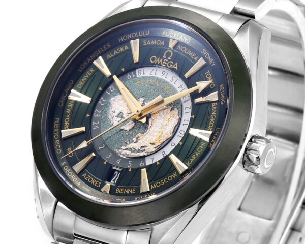 4(3) Omega Seamaster Aqua Terra 150M GMT Worldtimer Green Dial