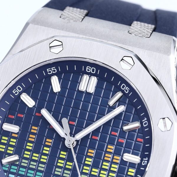 44 Royal Oak Offshore 15600 44mm