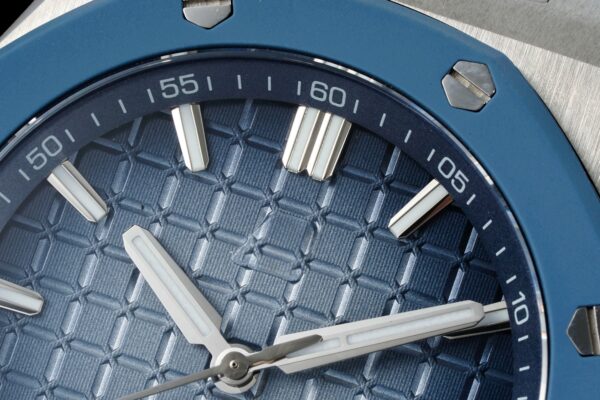Royal Oak Offshore 15605 43mm