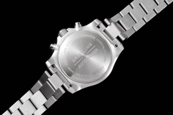 Breitling Avenger B01 Chronograph 45 AB01821A1C1A1