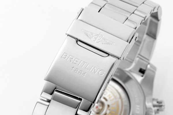 Breitling Avenger B01 Chronograph 45 Gray Dial steel bracelet