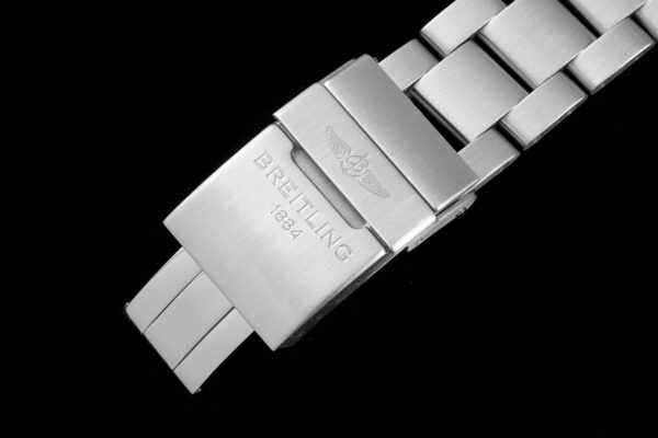 Breitling Avenger B01 Chronograph 45 AB01821A1C1A1