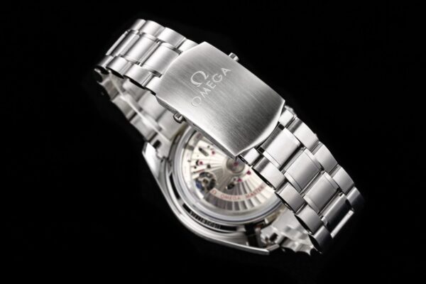 Omega Speedmaster Racing 329.30.44.51.06.001 Gray Dial