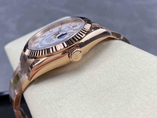 5 Sky-Dweller 42mm m336935 Noob