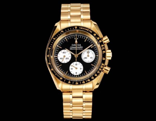 5 Omega Speedmaster Moonwatch 310.60.42.50.01.002