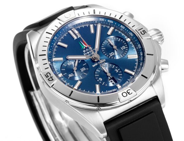 5(2) Breitling Chronomat B01 42mm AB01344A1L1A1 BLS