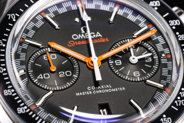 5(3) Omega Speedmaster Racing329.32.44.51.01.001 Orange Accents