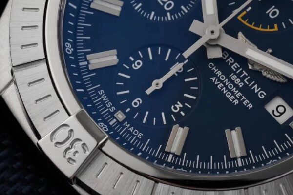 Breitling Avenger B01 Chronograph 45 AB01821A1C1X1 Blue Dial