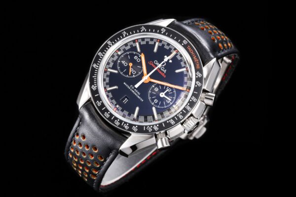5(4) Omega Speedmaster Racing329.32.44.51.01.001 Orange Accents
