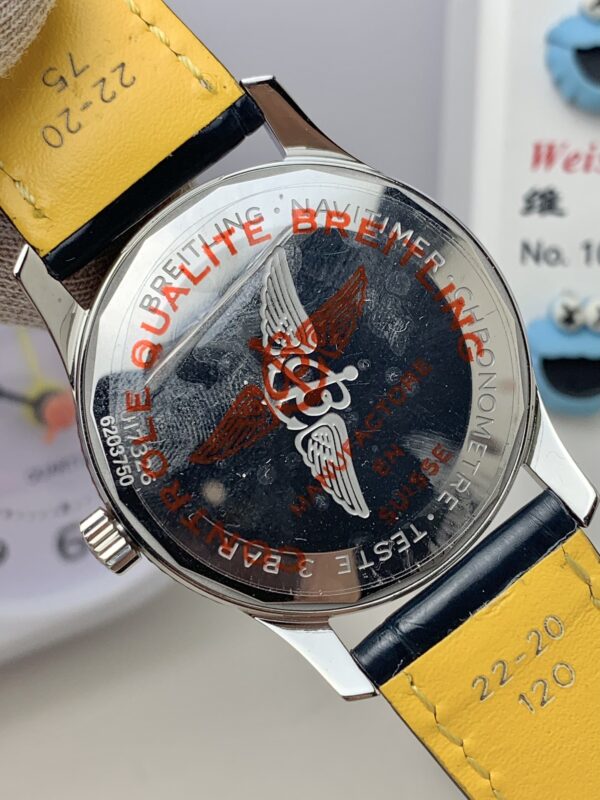 5(5) Breitling Navitimer Automatic 41 U17326211M1P2