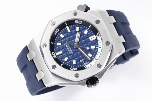6 Royal Oak Offshore 15720 42mm ZF
