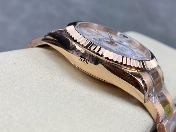 6 Sky-Dweller 42mm m336935 Noob