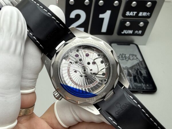 Omega Seamaster Aqua Terra 150M GMT Worldtimer VSF Gray