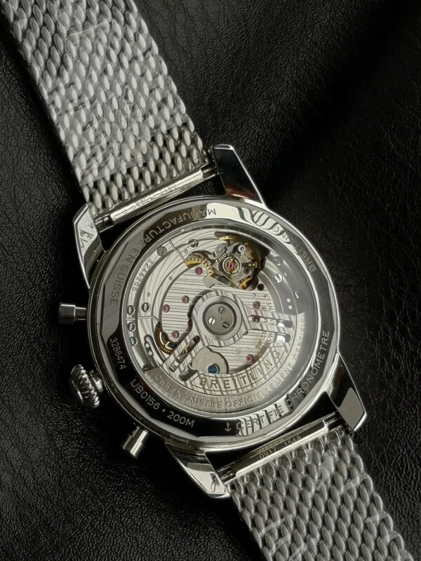 6(8) Breitling Superocean Heritage B01 Chronograph 42 Blue Dial