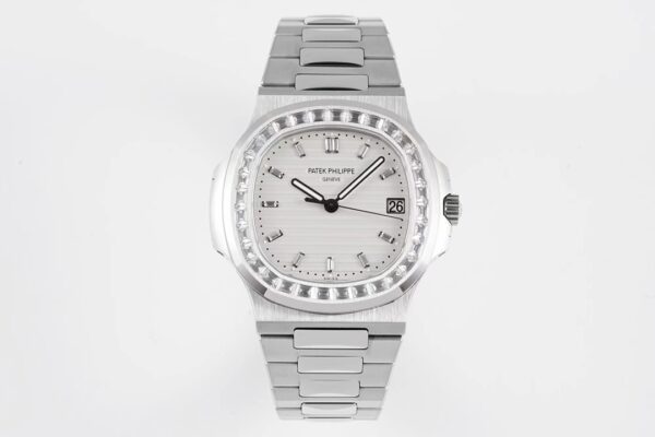 7 Patek Philippe Nautilus 5711 White Dial PPF