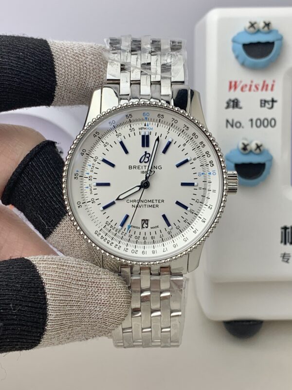 Breitling Navitimer Automatic 41 White Dial Steel bracelet