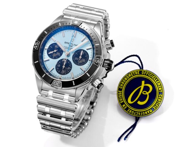 7(1) Breitling Super Chronomat B01 44 AB0136251C1A1 BLS