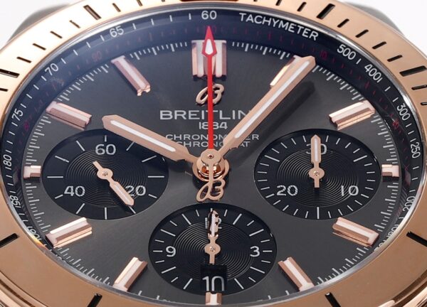 7(3) Breitling Chronomat B01 42mm AB0134101B1S1 BLS