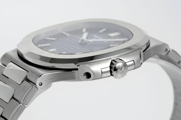 Patek Philippe Nautilus 5711/1A-001 Drak Blue Dial PPF