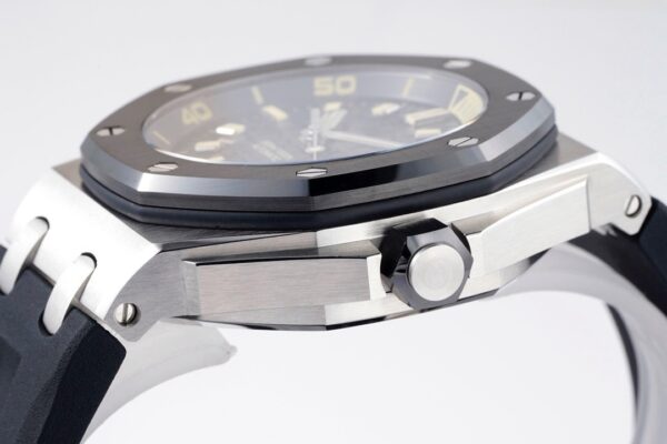 Royal Oak Offshore 15720 42mm ZF