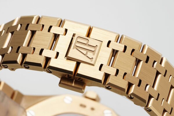 Royal Oak 15407 41mm ZF