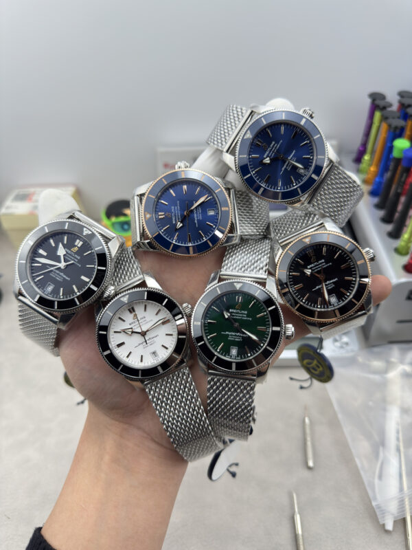 8(1) (1) Breitling Superocean Heritage Green Blackeye Limited Edition