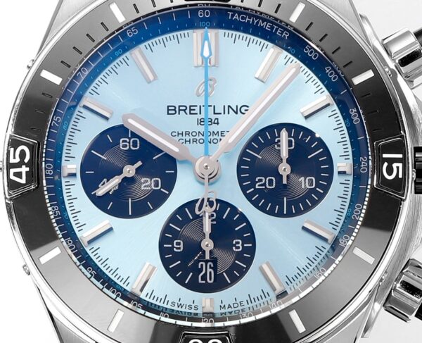 8(2) Breitling Super Chronomat B01 44 AB0136251C1S1 BLS