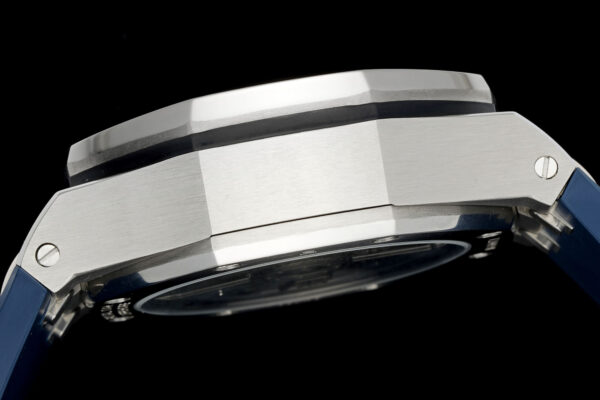 888 Royal Oak Offshore 43mm 26420TI