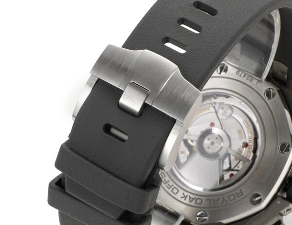 9 Royal Oak Offshore 44mm 26400lO JJF
