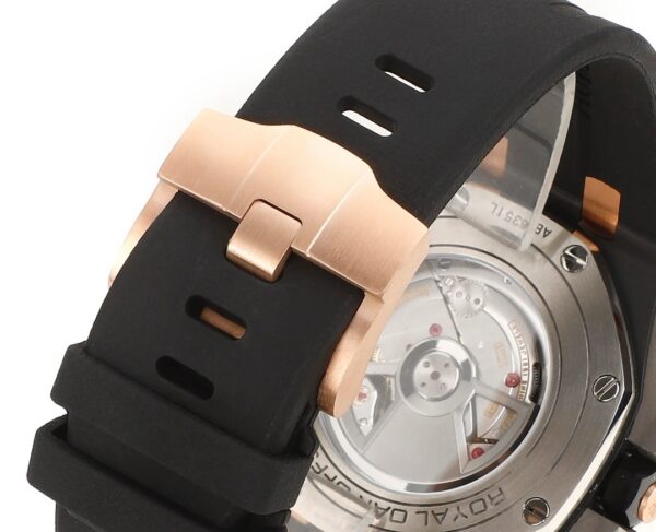 99 Royal Oak Offshore 44mm 26405CE JJF