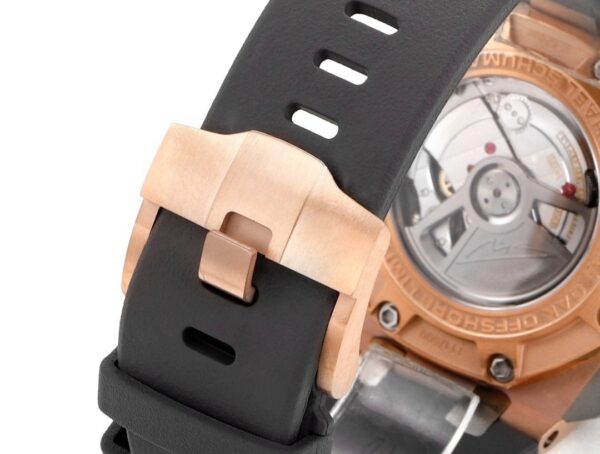 Royal Oak Offshore 44mm 26568OM JJF