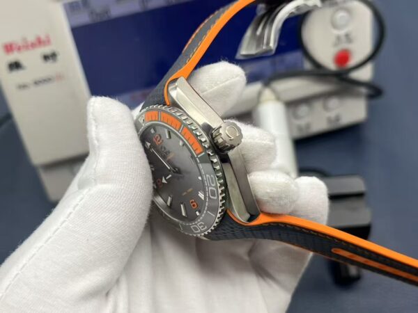 Omega Seamaster 215.92.44.21.99.001 VS Factory