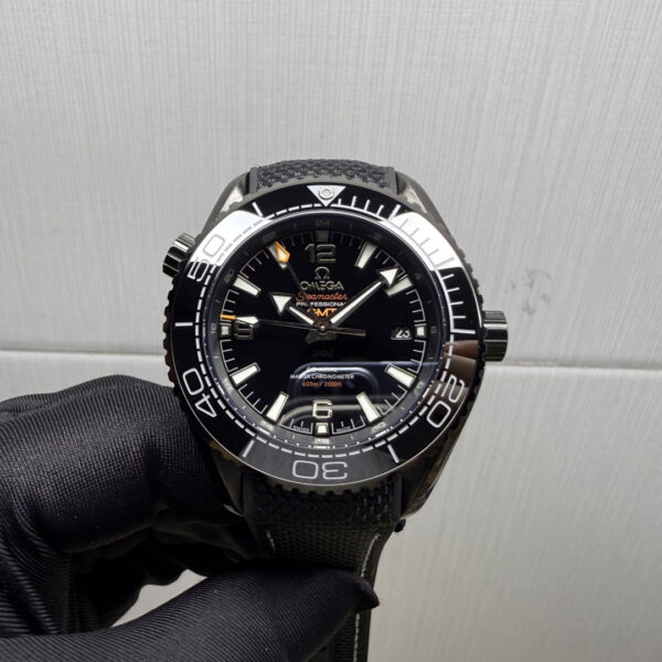 Omega Seamaster Deep Black GMT 215.92.46.22.01.001 VSF