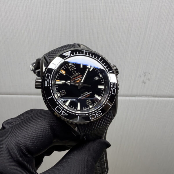 Omega Seamaster Deep Black GMT 215.92.46.22.01.001 VSF
