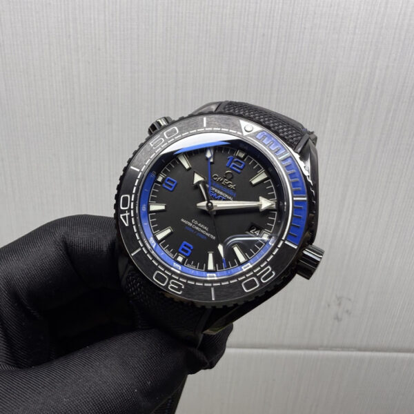 DM_20260520234036_005 Omega Seamaster Deep Black GMT 215.92.46.22.01.002 VSF