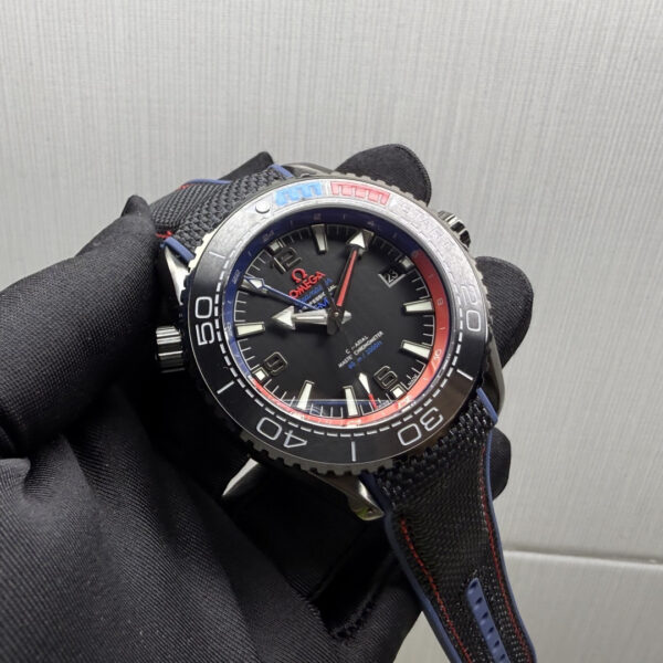 DM_20260520234212_002 Omega Seamaster Deep Black GMT 215.92.46.22.01.004 VSF