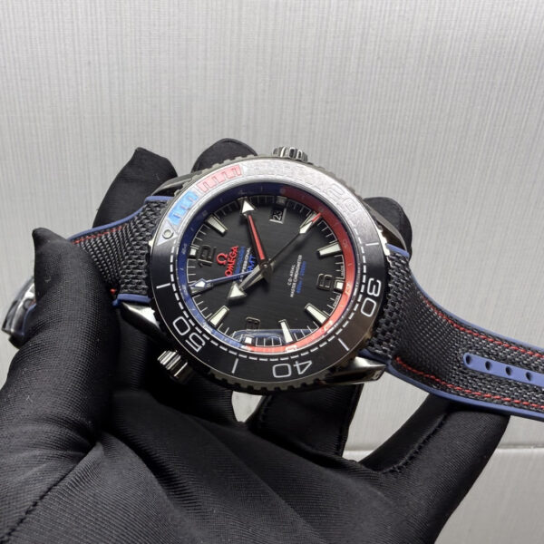 DM_20260520234212_004 Omega Seamaster Deep Black GMT 215.92.46.22.01.004 VSF