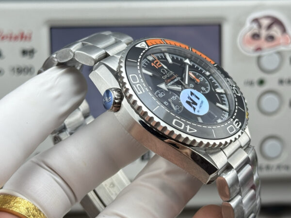 Omega Seamaster Planet Ocean 600M 215.30.46.51.01.002 N1F