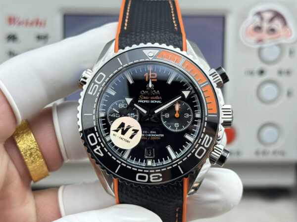 Omega Seamaster Planet Ocean 600M 215.32.46.51.01.001 N1F