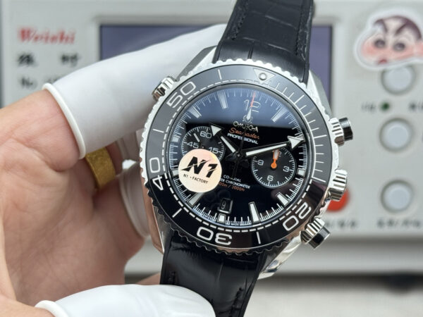 DM_20260521105603_004 Omega Seamaster Planet Ocean 600M 215.33.46.51.01.001 N1F
