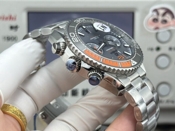 DM_20260521134452_006 Omega Seamaster Planet Ocean 600M 215.90.46.51.99.001 N1F