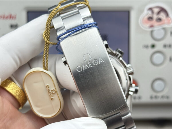 DM_20260521134452_009 Omega Seamaster Planet Ocean 600M 215.90.46.51.99.001 N1F