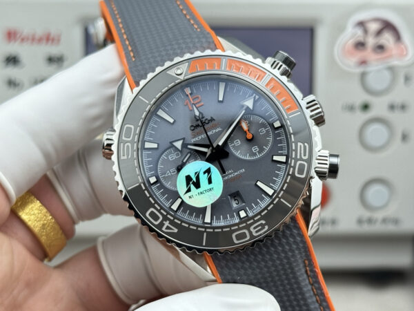 Omega Seamaster Planet Ocean 600M 215.92.46.51.01.001 N1F