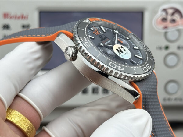 Omega Seamaster Planet Ocean 600M 215.92.46.51.01.001 N1F