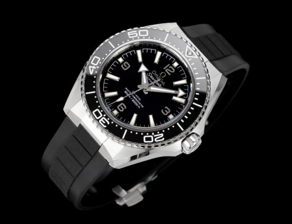 Omega Seamaster Planet Ocean 600M 42mm Collection