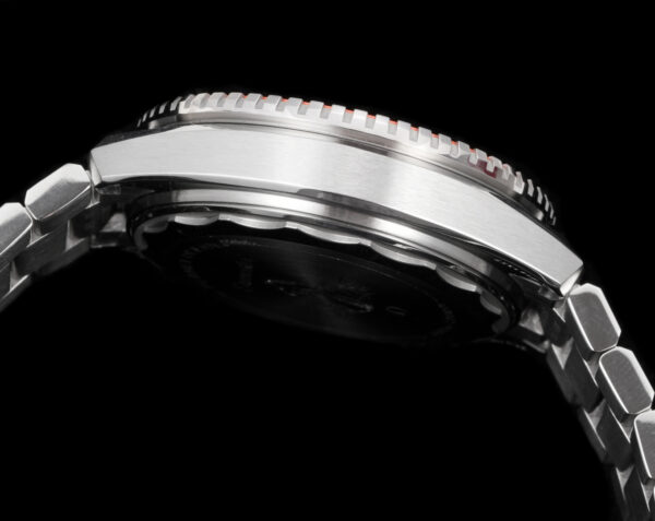 Omega Seamaster Planet Ocean 600M 42mm Collection