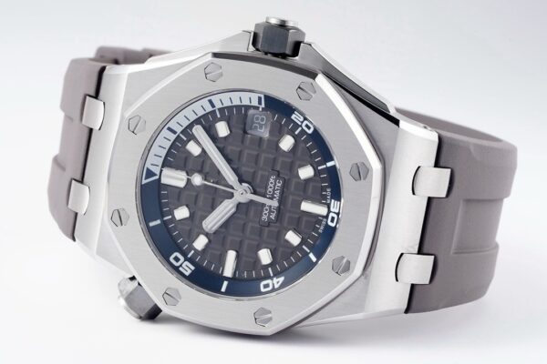 IMG_1745_副本 Royal Oak Offshore 15720 42mm ZF