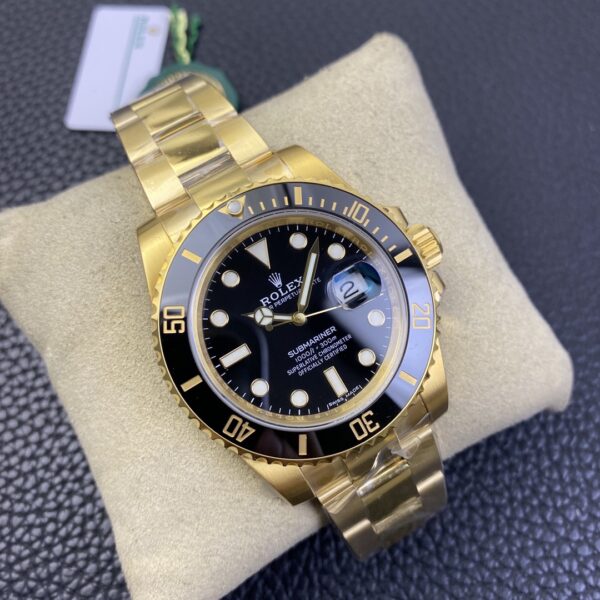 wsxc1778368743775_1 ROLEX Submariner Date Model 126618LN