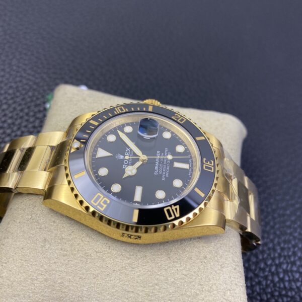 wsxc1778368743775_3 ROLEX Submariner Date Model 126618LN
