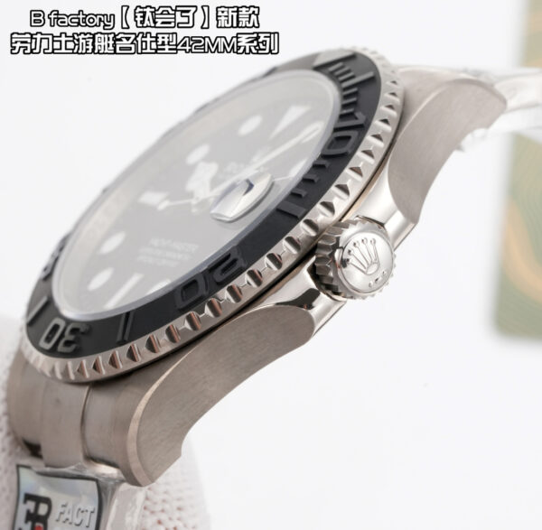 Rolex Yacht-Master 42mm Series Model 226627